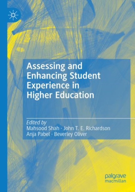 Assessing and Enhancing Student Experience in Higher Education, Paperback / softback Book