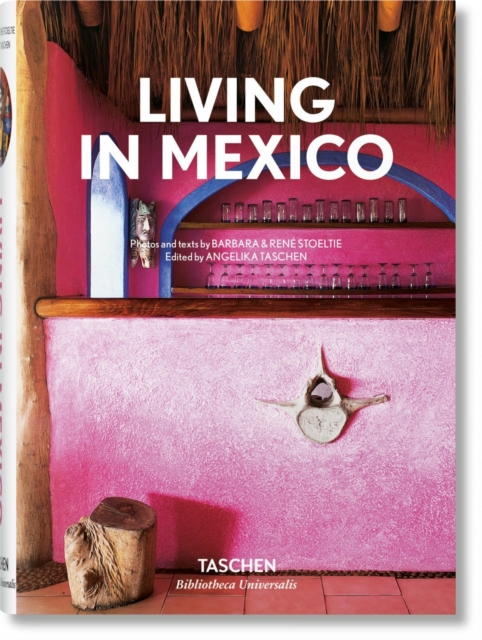 Living in Mexico, Hardback Book