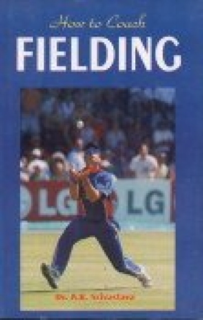 How to Coach Fielding, Paperback / softback Book