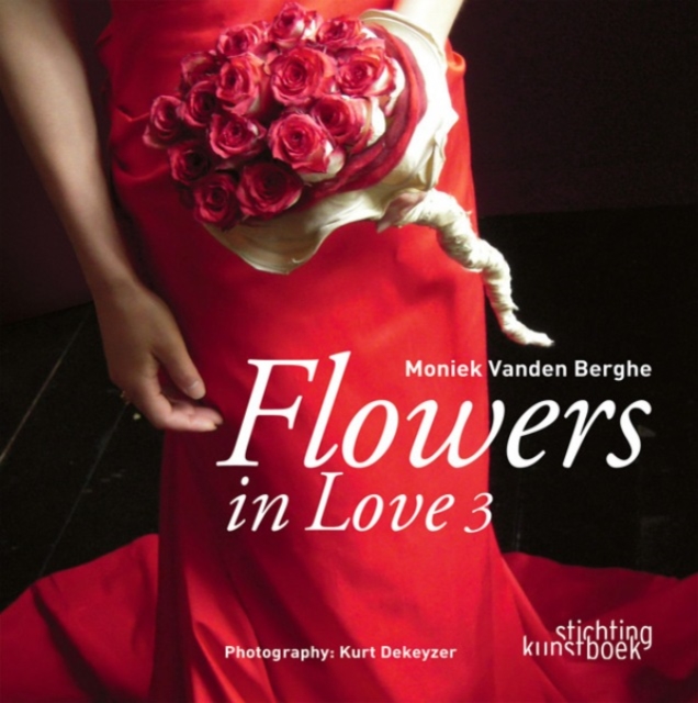 Flowers in Love 3, Hardback Book
