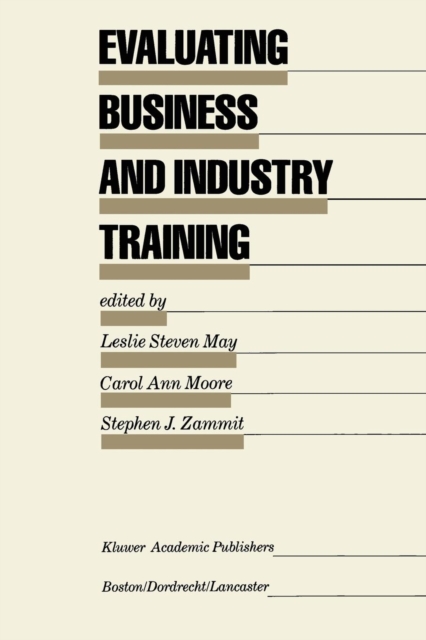 Evaluating Business and Industry Training, Paperback / softback Book